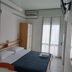 https://hote-augustus.emilia-romagnahotels.net